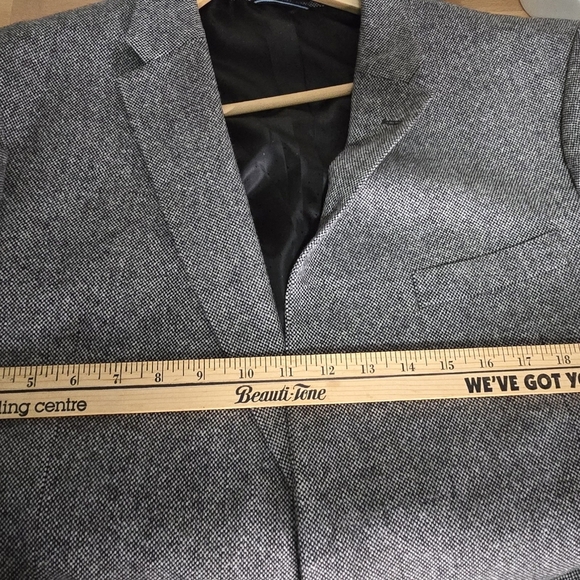 Tommy Hilfiger Men's Gray 55% Wool/37% polyester R46 Blazer Rn47338 - Picture 13 of 16